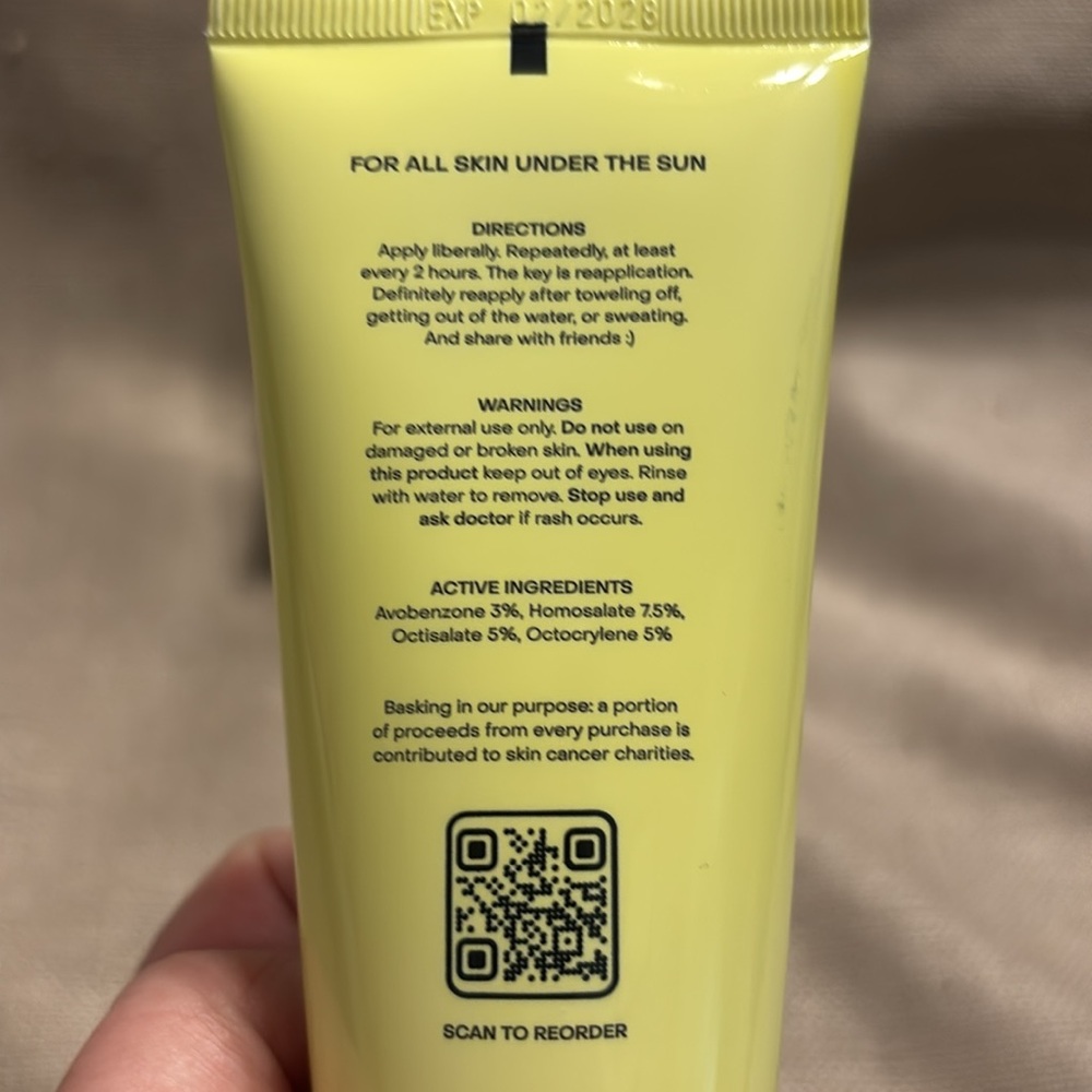Bask Sheer Moisturizing Sunscreen - Picture 4 of 5